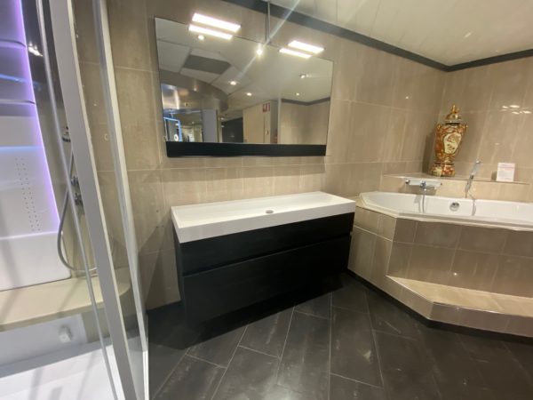 Badkamer treviso bij Bubbels en Jets