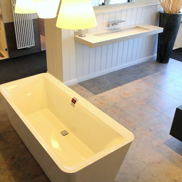 badkamer 5 08 showroom Bubbels & Jets