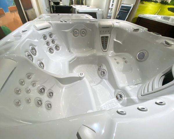 HotSpring Envoy Ice Shale