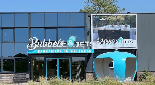 bubbels pand buitenkant zonder auto goed